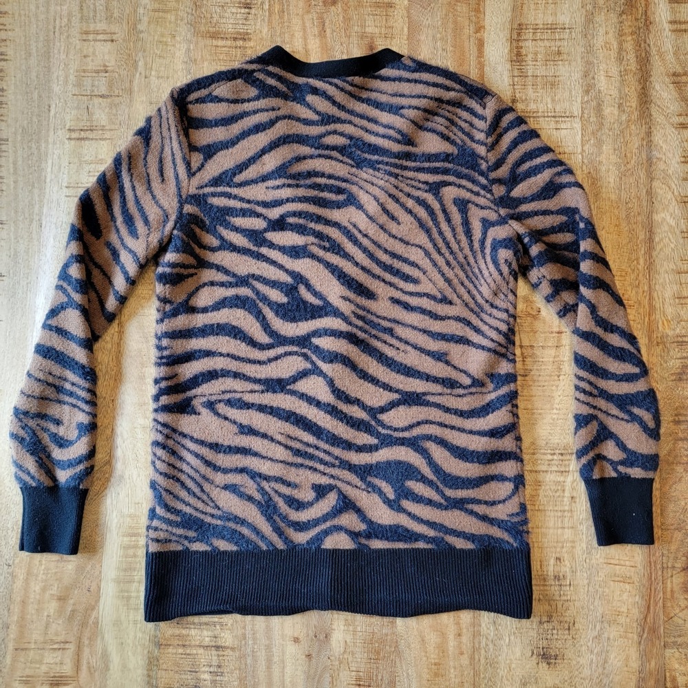 Banana Republic Zebra Animal Print Black Brown Cardigan Sweater V Neck Size XS - Picture 3 of 12